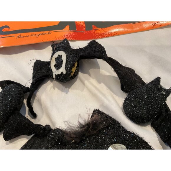 Vintage 18 Halloween Decorations Big Die Cuts Placemats Bat Clings Variety Lot - Picture 15 of 15